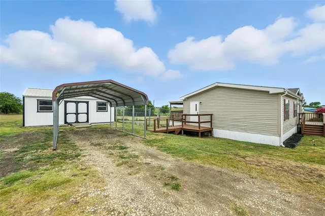 $175,000 | 197 Pond Vw Drive, Decatur, TX 76234