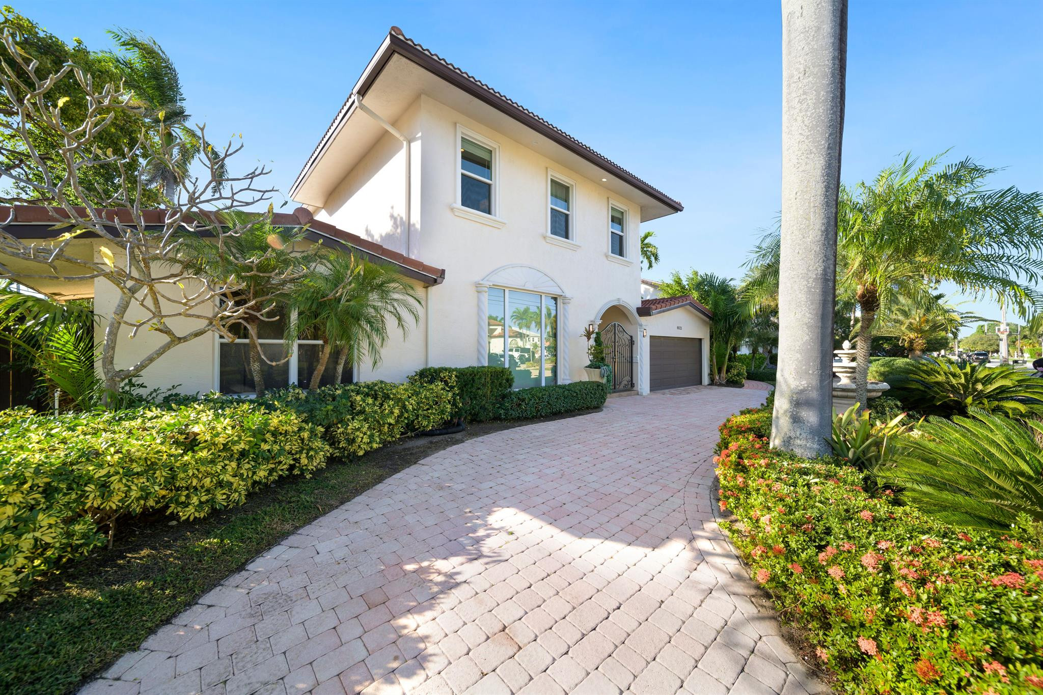 4821 Northeast 28th Avenue Lighthouse Point, FL 33064 - Photo 5 of 44 Photo 5