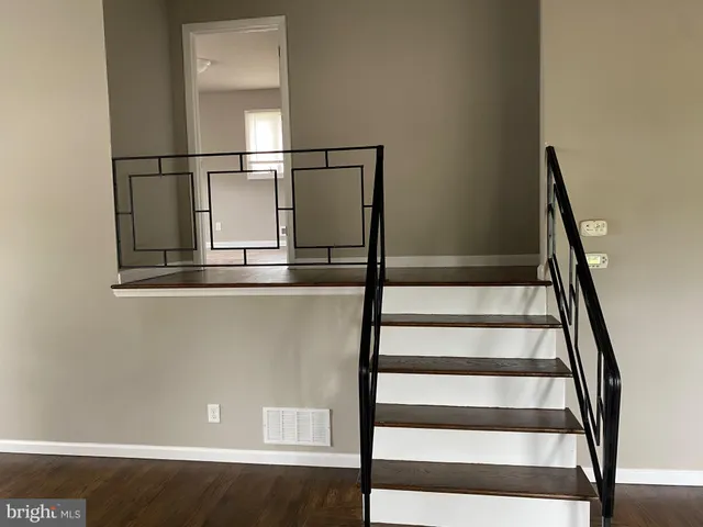 $459,900 | 1403 Birchwood Avenue, Abington, PA 19001