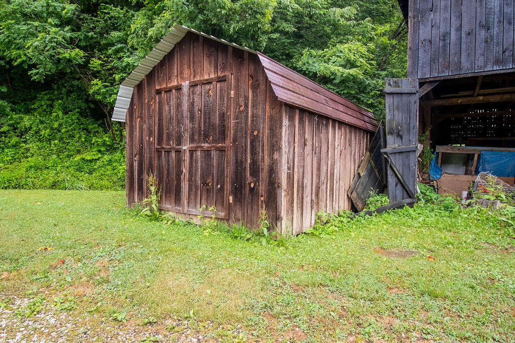 0 R R Vancleve Road Campton, KY 41301 - Photo 6 of 22 DSC_1782