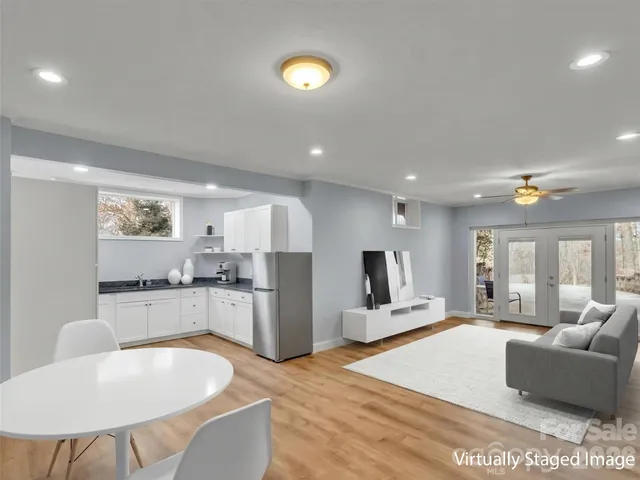 $900,000 | 303 East Forest Place, Unit 13, Candler, NC 28715