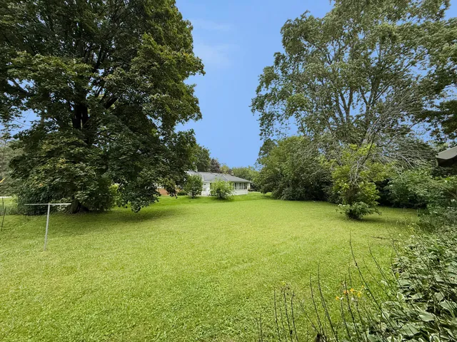 $194,900 | 8120 North 55th Street, Brown Deer, WI 53223