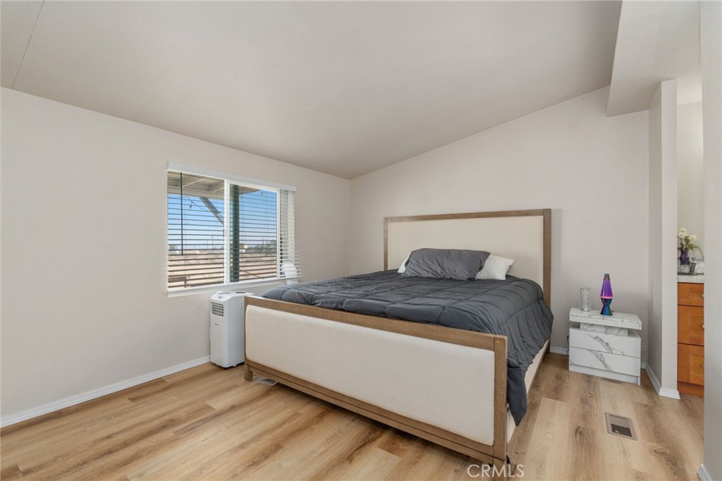 11524 Paramount Road Phelan, CA 92371 - Photo 16 of 34