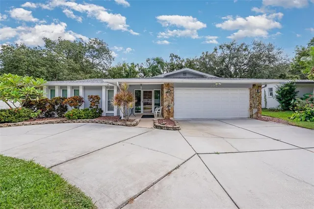 $599,000 | 1903 Oro Court, Clearwater, FL 33764