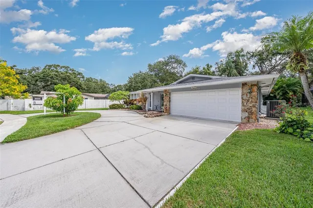 $599,000 | 1903 Oro Court, Clearwater, FL 33764