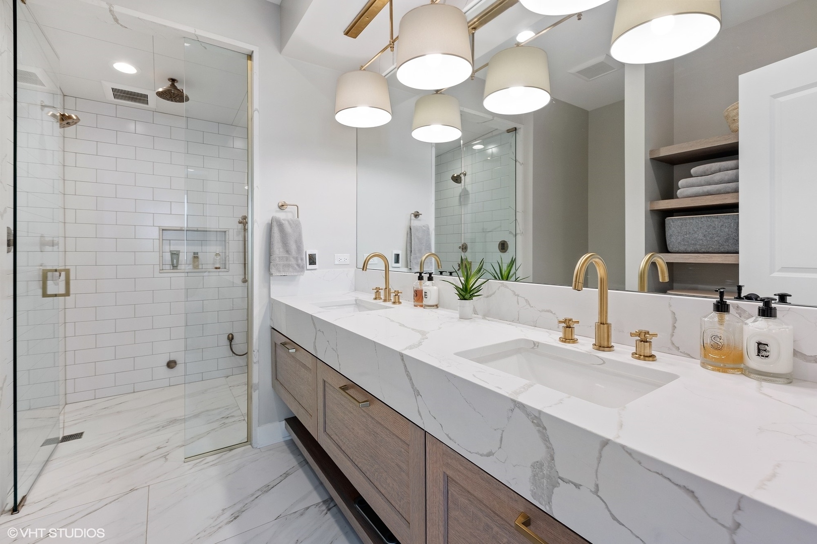 2224 North Sawyer Avenue, Unit 2 Chicago, IL 60647 - Photo 14 of 30