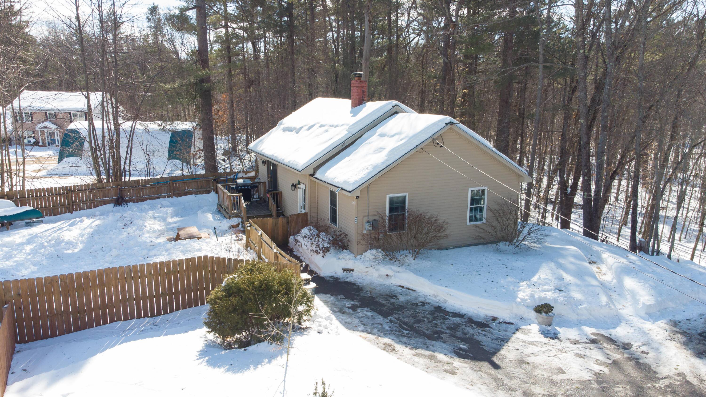 24 Berwick Road Sanford, ME 04073 - Photo 2 of 18 DJI_0071
