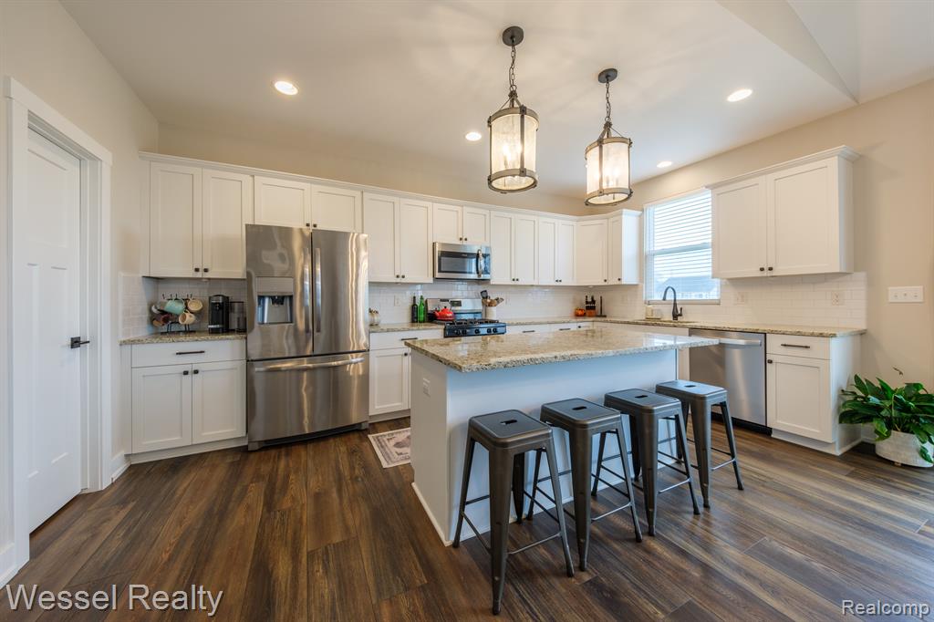 71598 Sarah Drive Romeo, MI 48065 - Photo 8 of 39 Gallery Image 8