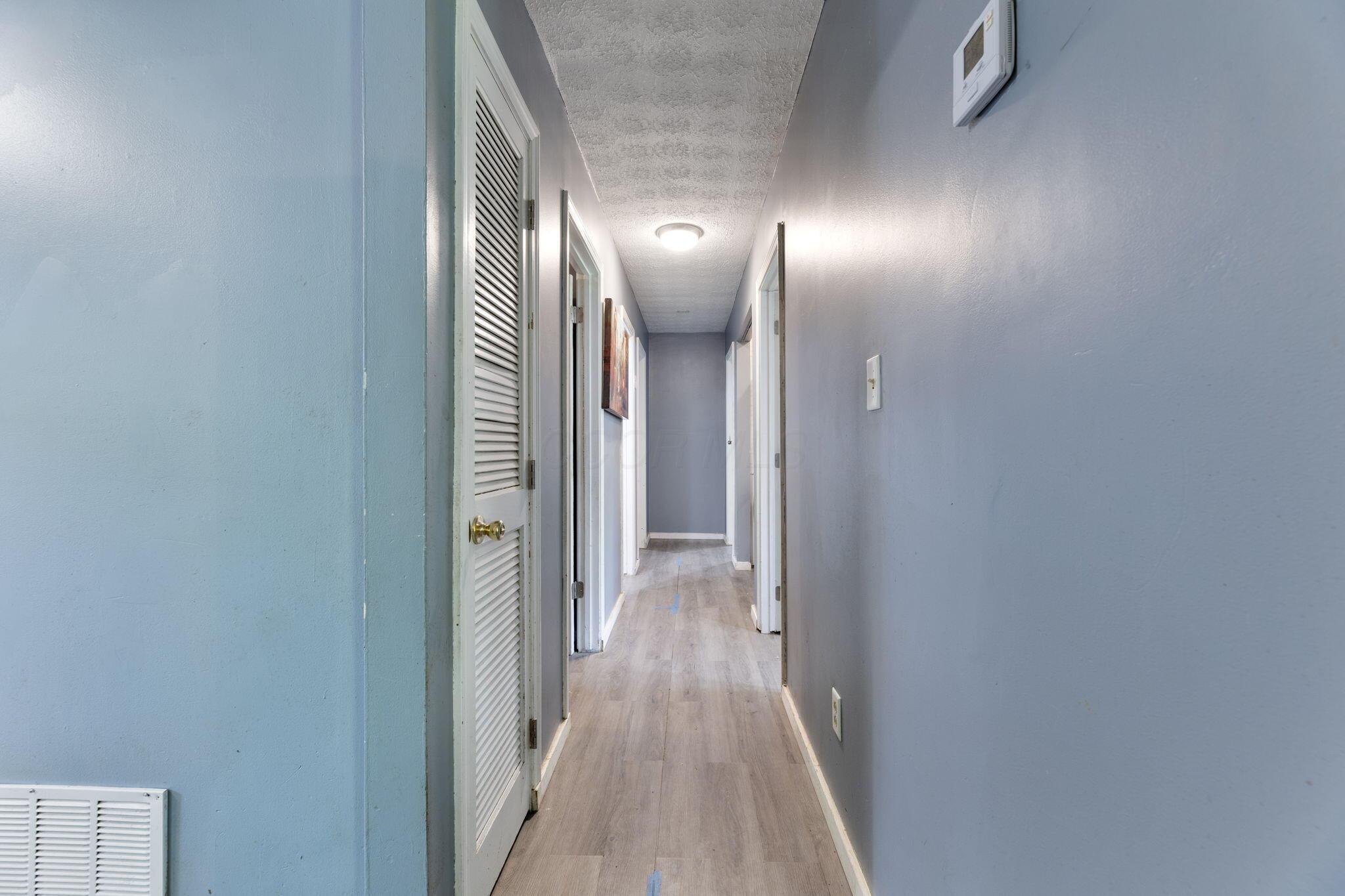76 Harrison Street Pataskala, OH 43068 - Photo 33 of 45 Hallway