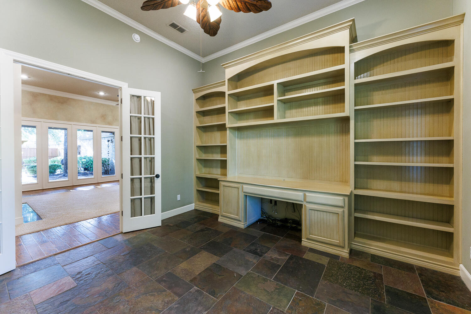 9809 Topeka Avenue Lubbock, TX 79424 - Photo 65 of 87 Fourth Bedroom