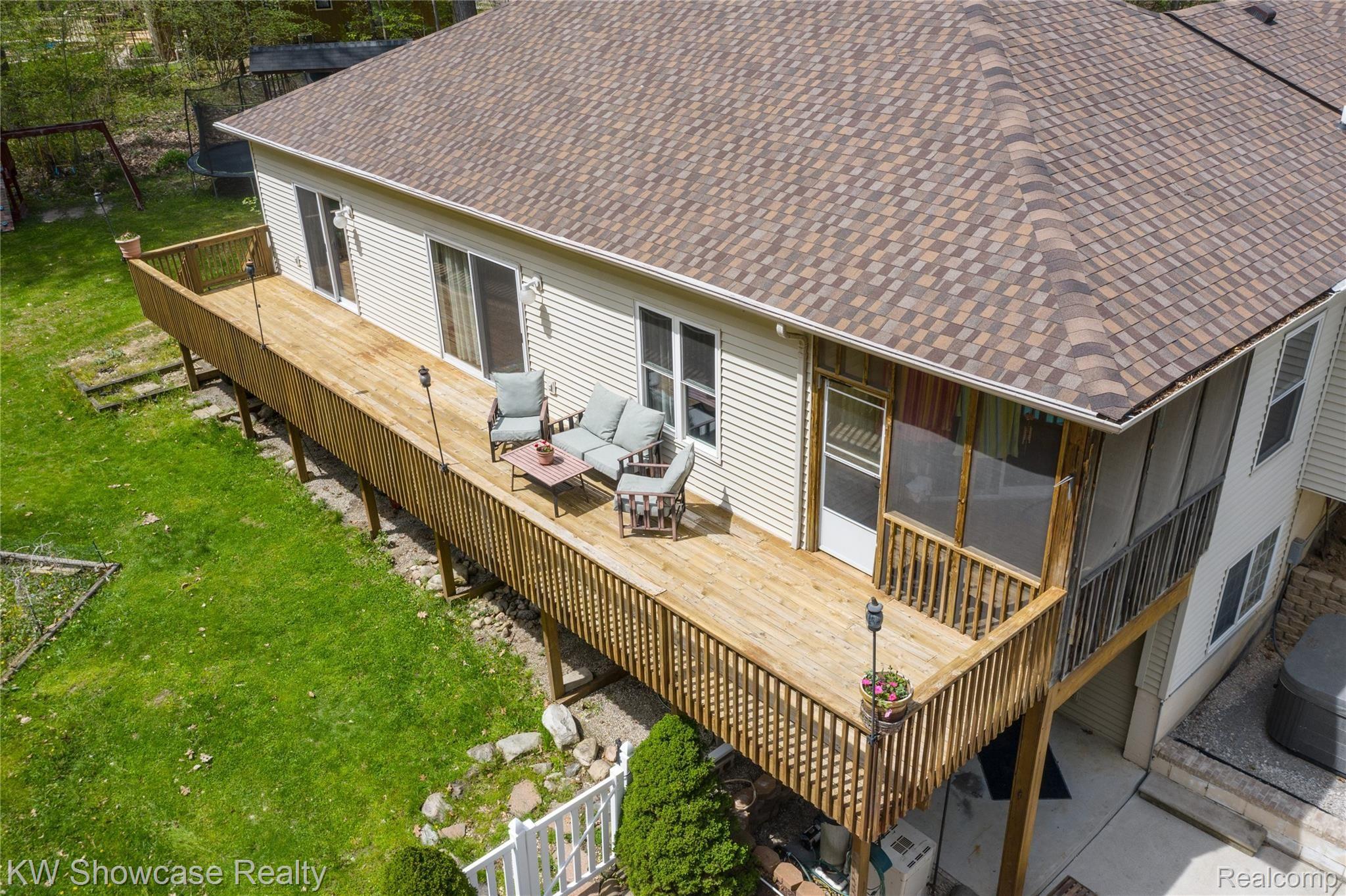 11041 Hensell Road Holly, MI 48442 - Photo 12 of 62 Exteriors (12 of 17).jpg