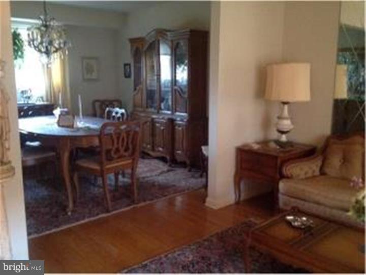 22 Sunnybrook Road Stratford, NJ 08084 - Photo 9 of 21