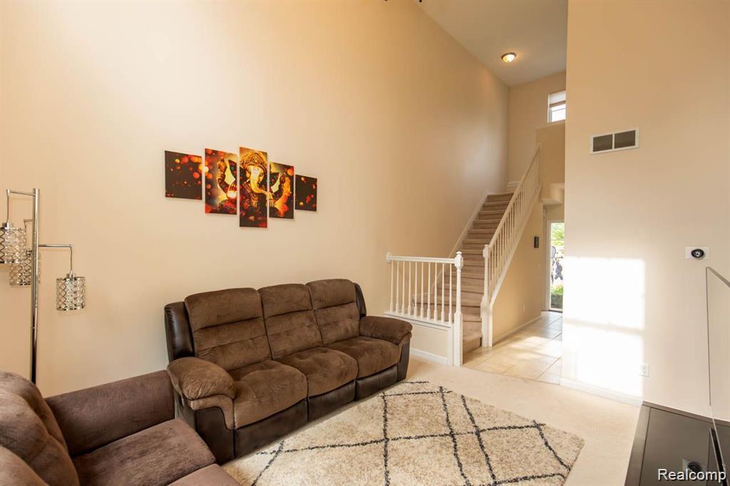 41578 Mitchell Road Novi, MI 48377 - Photo 13 of 46 13.jpg