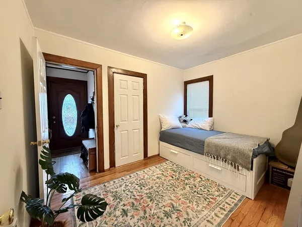 $3,250 | 3 Goldsmith Avenue, Unit 3, Medford, MA 02155