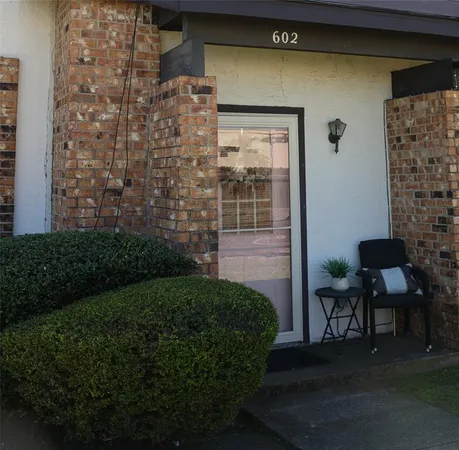 $107,500 | 611 Oriole Boulevard, Unit 602, Duncanville, TX 75116