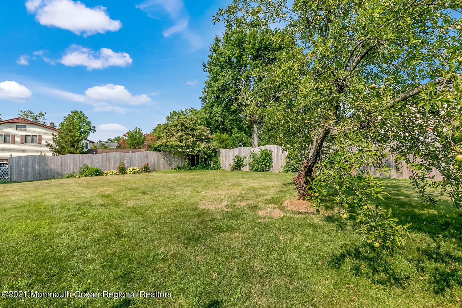 44 Union Street Matawan, NJ 07747 - Photo 36 of 40 44 Union St Matawan NJ 07747-large-034-0