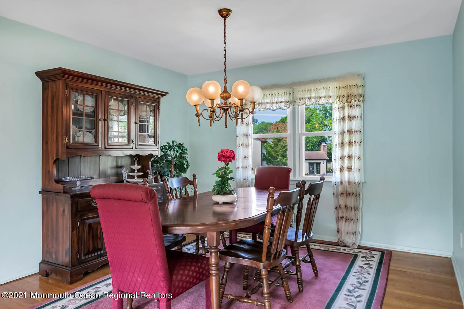 44 Union Street Matawan, NJ 07747 - Photo 10 of 40 44 Union St Matawan NJ 07747-large-011-0