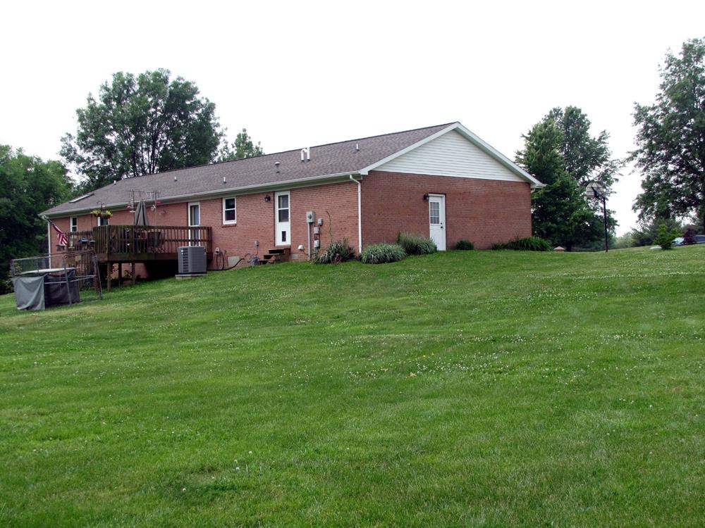 10611 Brush Ridge Road Evansville, IN 47720 - Photo 6 of 21 Gallery Image 6