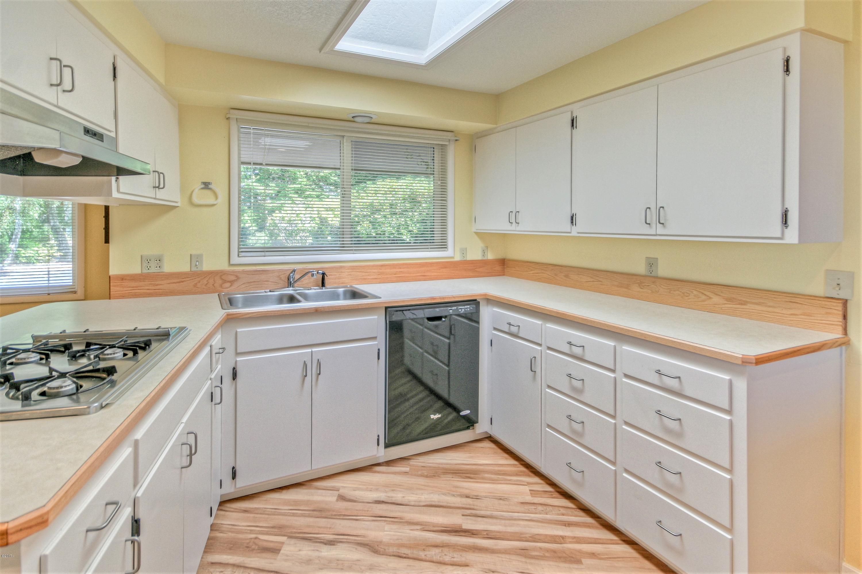 160 Southeast Hospital Hill Road Waldport, OR 97394 - Photo 16 of 30 OCI-12