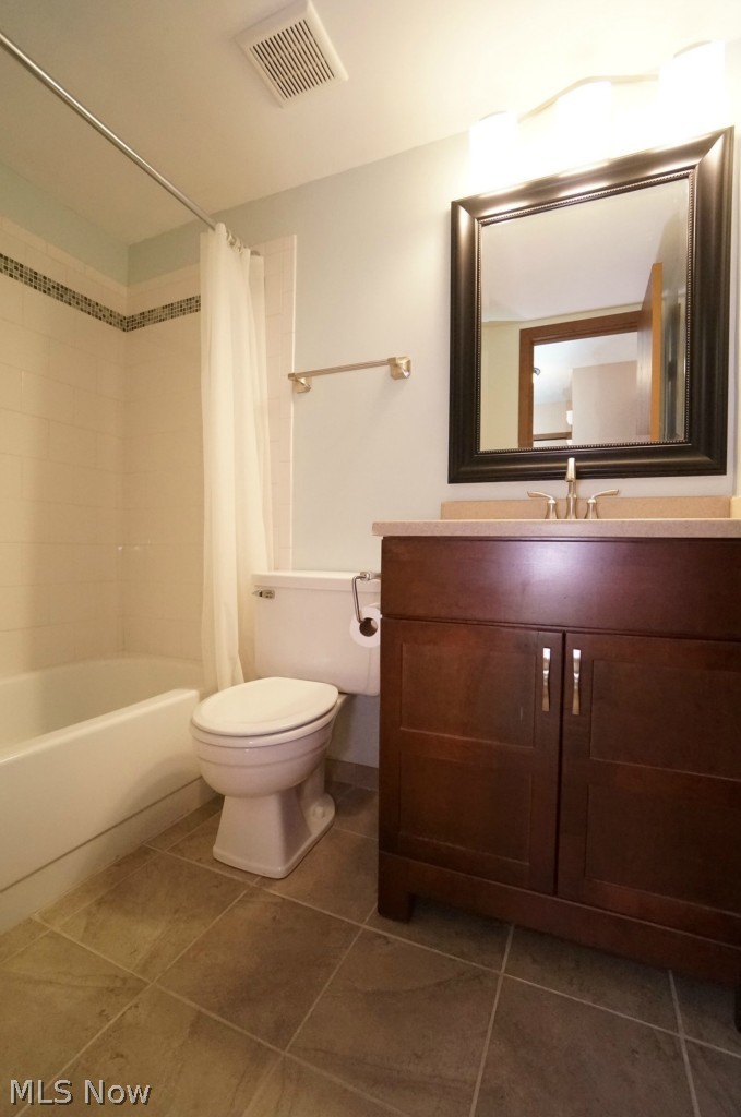 3237 Mayfield Road, Unit 2 Cleveland Heights, OH 44118 - Photo 20 of 25 Gallery Image 20