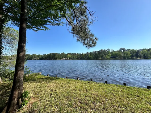 $245,000 | 466 Galahad Loop Road, Woodville, TX 75979