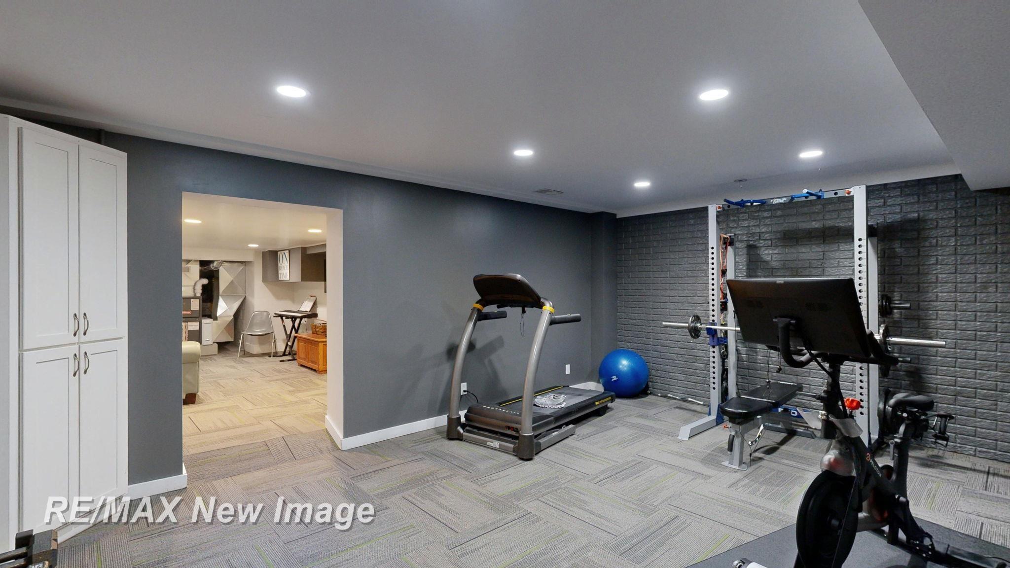 401 Ricoma Beach Road Bay City, MI 48706 - Photo 48 of 76 50159087-47e6e00f-a8a8-40e5-821b-d74134c4a5a0.JPG