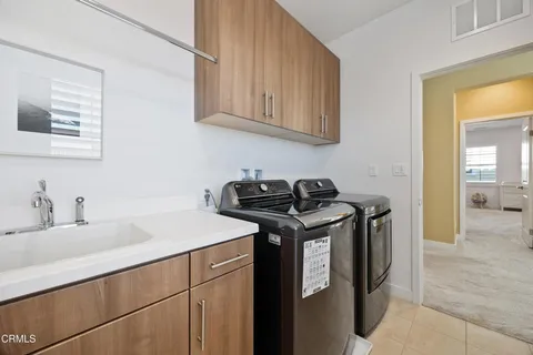 $1,498,800 | 627 Orange Blossom Way, Azusa, CA 91702