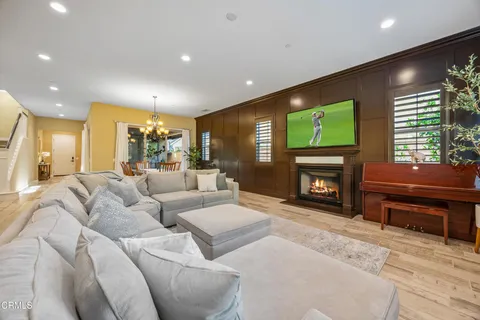 $1,498,800 | 627 Orange Blossom Way, Azusa, CA 91702