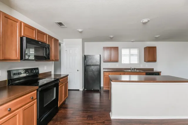 $2,240 | 8932 Puerto Vista Drive, Fort Worth, TX 76179