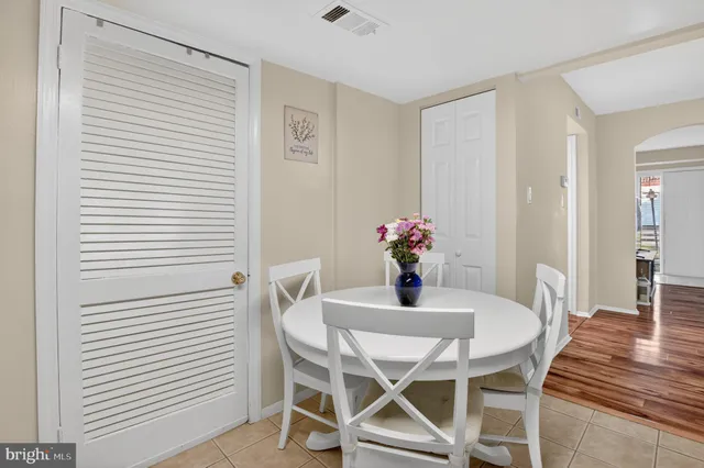 $265,000 | 2498 Sun Valley Circle, Silver Spring, MD 20906