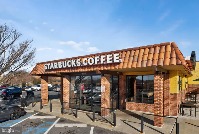 $265,000 | 2498 Sun Valley Circle, Silver Spring, MD 20906