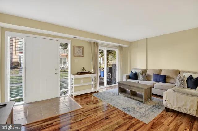 $265,000 | 2498 Sun Valley Circle, Silver Spring, MD 20906