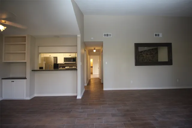 $2,000 | 13 Hideaway Drive, Friendswood, TX 77546