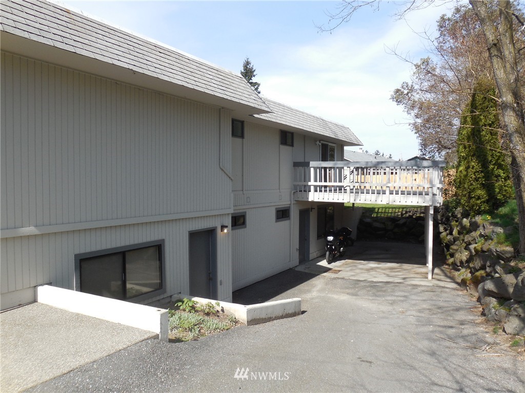 3202 Halverson Avenue Bremerton, WA 98310 - Photo 4 of 6 Gallery Image 4