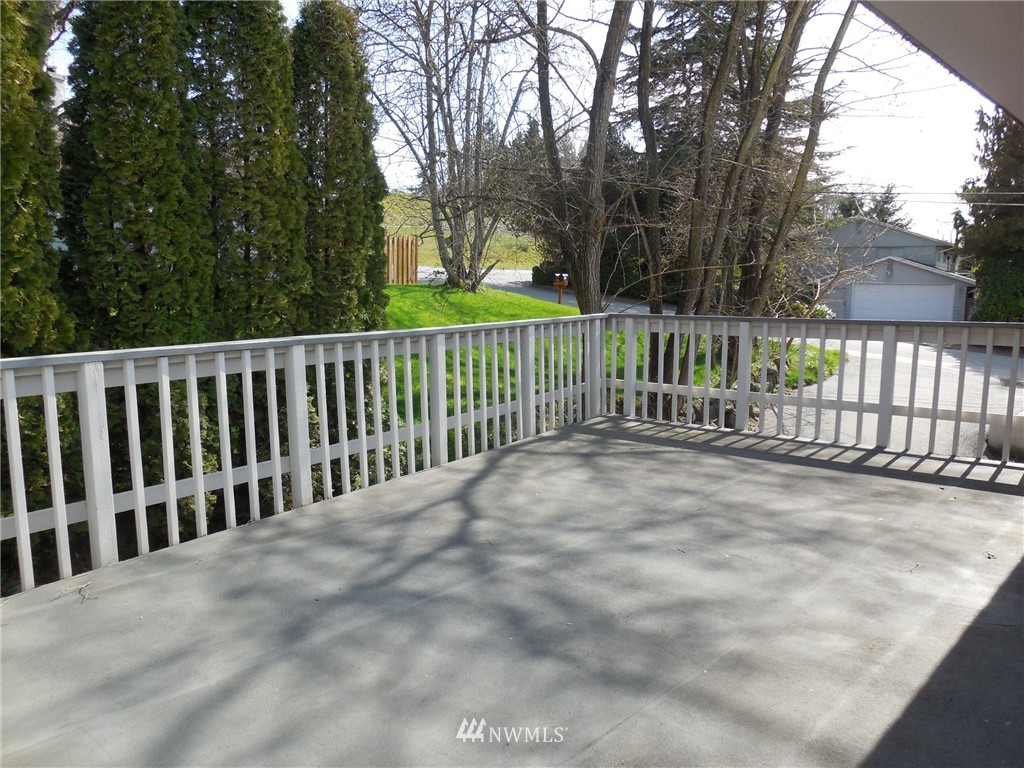 3202 Halverson Avenue Bremerton, WA 98310 - Photo 6 of 6 Gallery Image 6