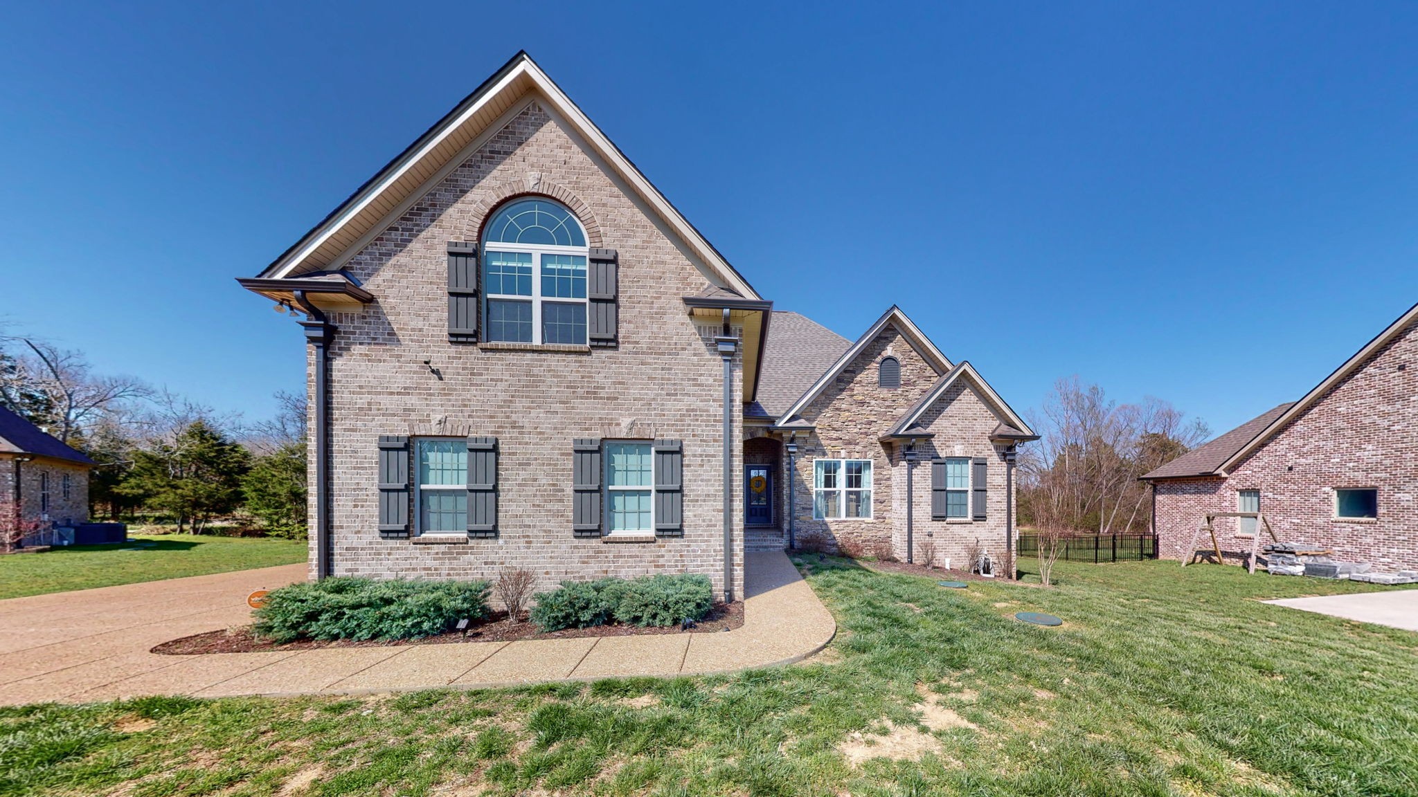 262 Ridgewater Way Mount Juliet, TN 37122 - Photo 1 of 58 a front view of a house with garden