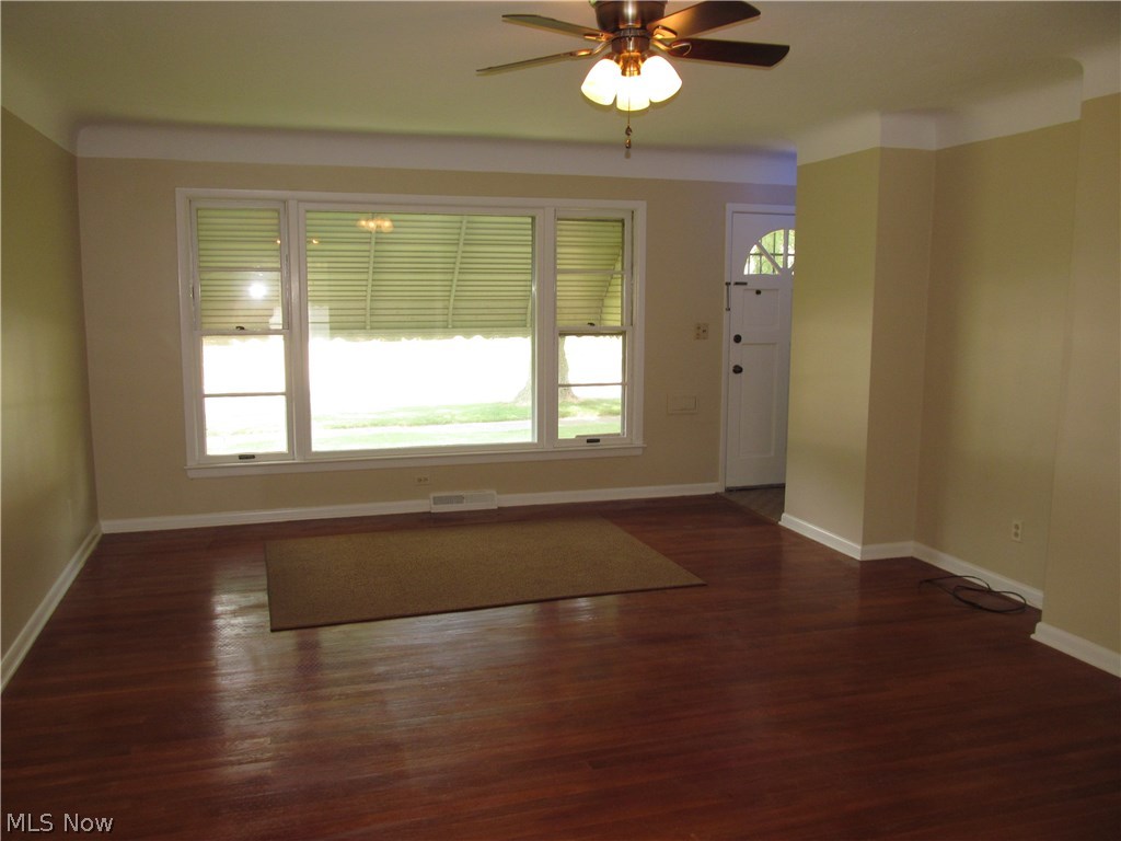 6922 Maplewood Road Parma Heights, OH 44130 - Photo 6 of 14