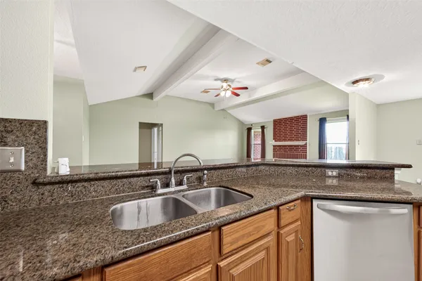 $2,000 | 5120 Williams School Road, Needville, TX 77461