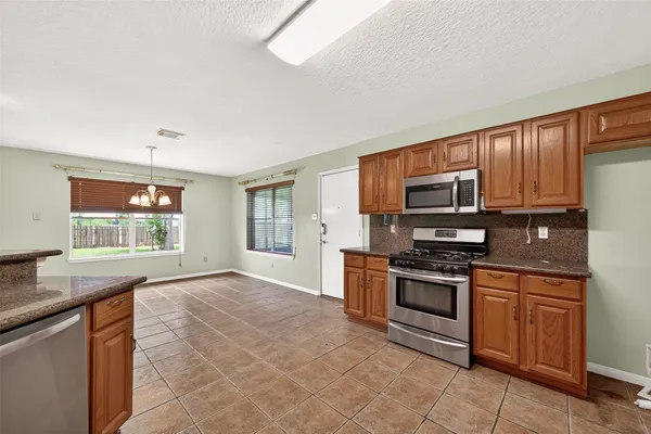 $2,000 | 5120 Williams School Road, Needville, TX 77461