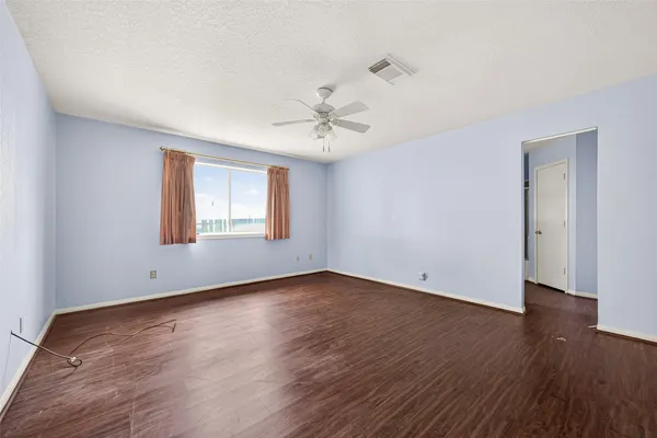 $2,000 | 5120 Williams School Road, Needville, TX 77461