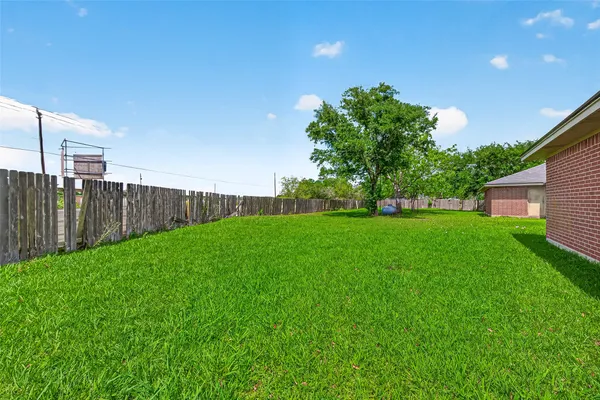 $2,000 | 5120 Williams School Road, Needville, TX 77461