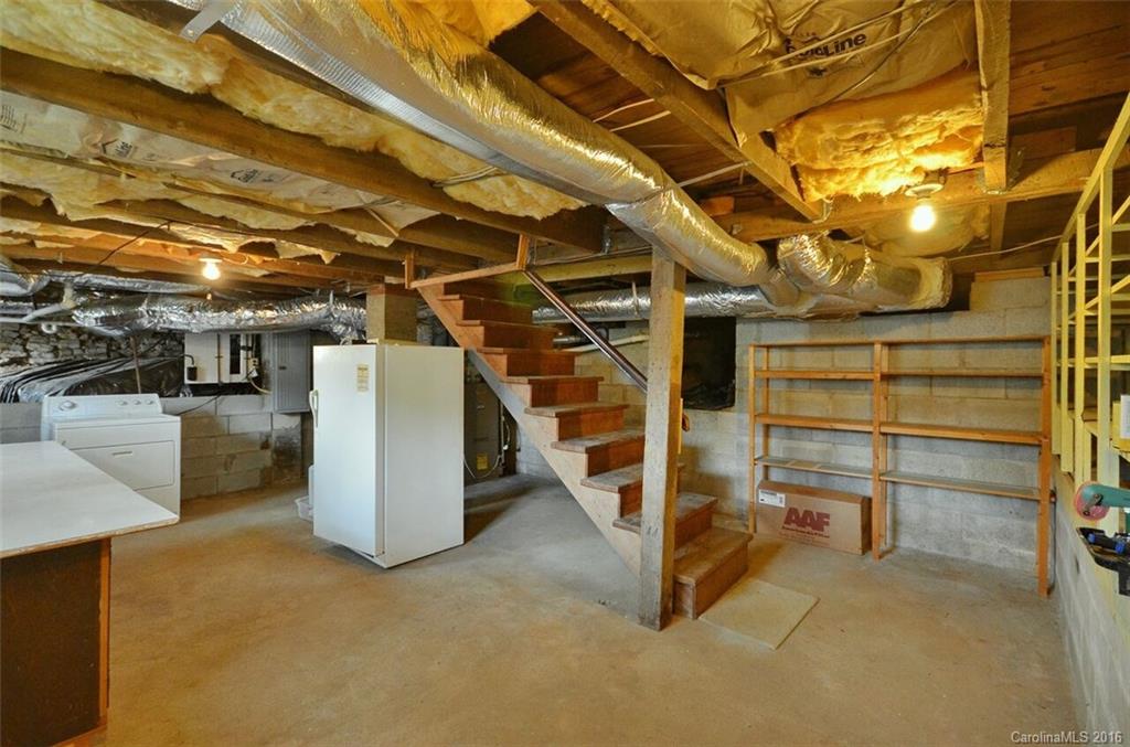 483 North Country Club Road Brevard, NC 28712 - Photo 13 of 16 Gallery Image 13