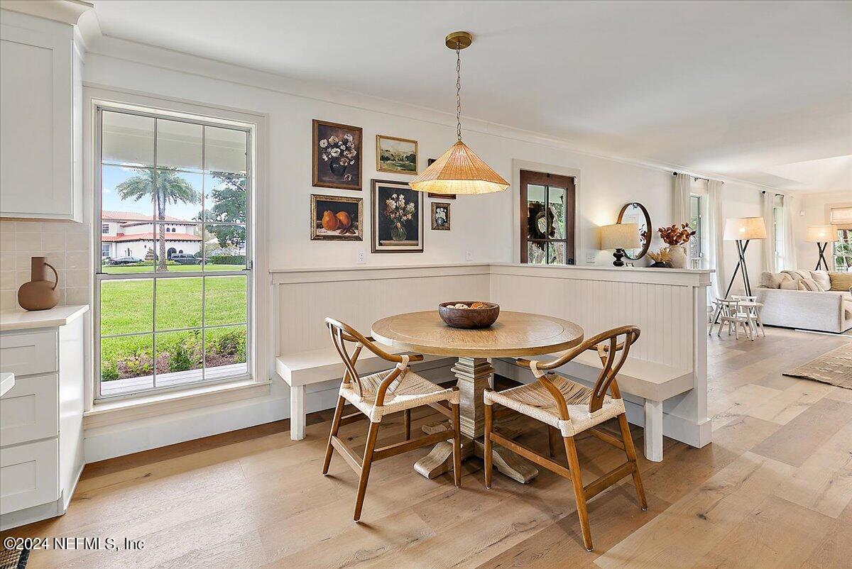 207 Clatter Bridge Road Ponte Vedra, FL 32081 - Photo 17 of 36 17-Breakfast Nook