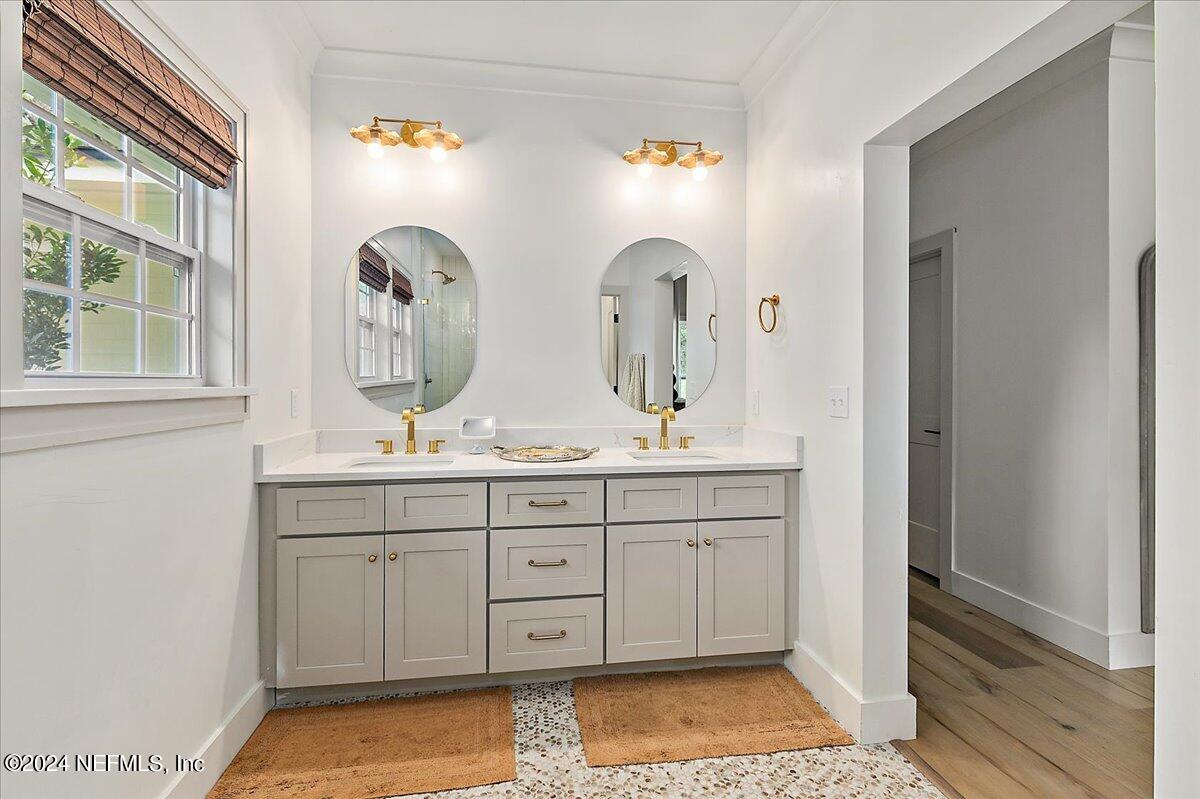 207 Clatter Bridge Road Ponte Vedra, FL 32081 - Photo 20 of 36 20-Primary Bathroom