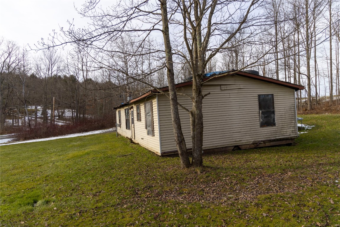 209 Tiffany Road Whitney Point, NY 13862 - Photo 6 of 28 Gallery Image 6