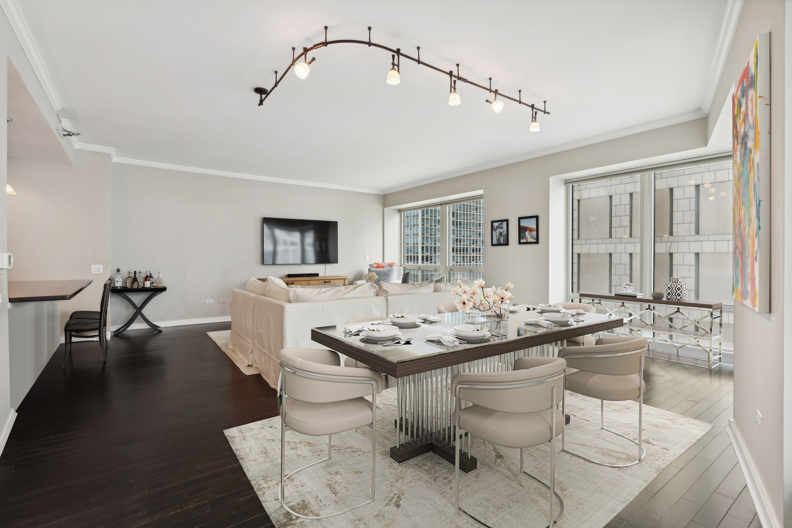57 East Delaware Place, Unit 1801 Chicago, IL 60611 - Photo 3 of 19