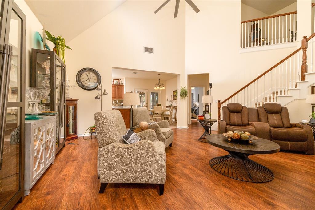 160 Greathouse Village Decatur, TX 76234 - Photo 6 of 36