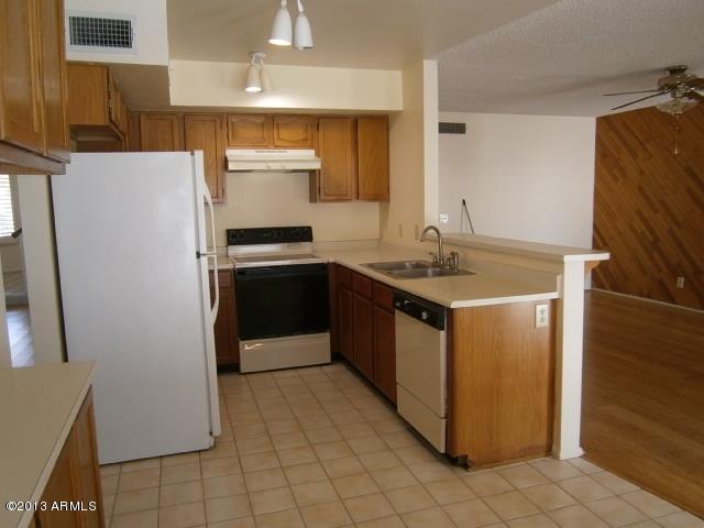 4556 East Corral Road Phoenix, AZ 85044 - Photo 11 of 37 Kitchen 2