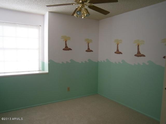 4556 East Corral Road Phoenix, AZ 85044 - Photo 19 of 37 2nd bedroom up