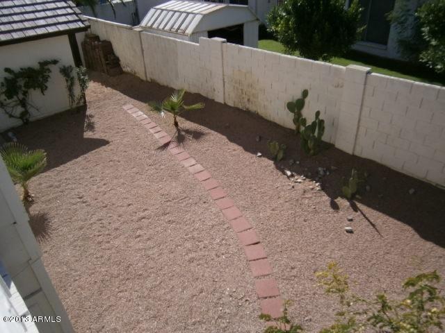 4556 East Corral Road Phoenix, AZ 85044 - Photo 34 of 37 Left side back yard